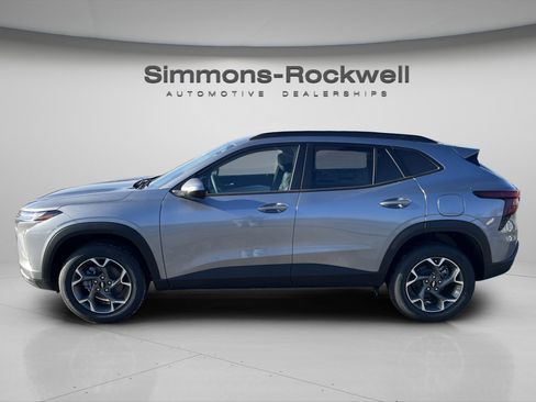 New 2026 Chevrolet Trax LT image 4