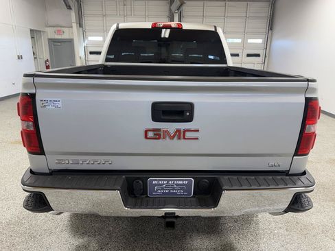 Used 2015 GMC Sierra 1500 SLT w/ SLT Crew Cab Value Package AWD/4WD image 6