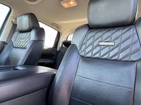Certified 2017 Toyota Tundra Platinum image 11