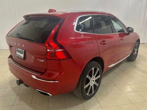 Used 2018 Volvo XC60 T8 Inscription image 5