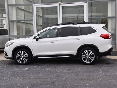 Used 2022 Subaru Ascent Limited w/ Technology Package image 4
