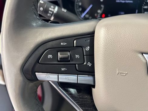 Used 2023 Cadillac XT6 Premium Luxury FWD image 7