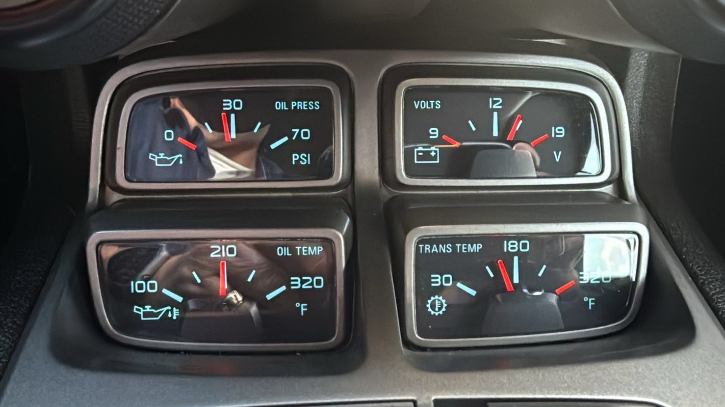 Used 2015 Chevrolet Camaro SS w/ RS Package RWD image 30