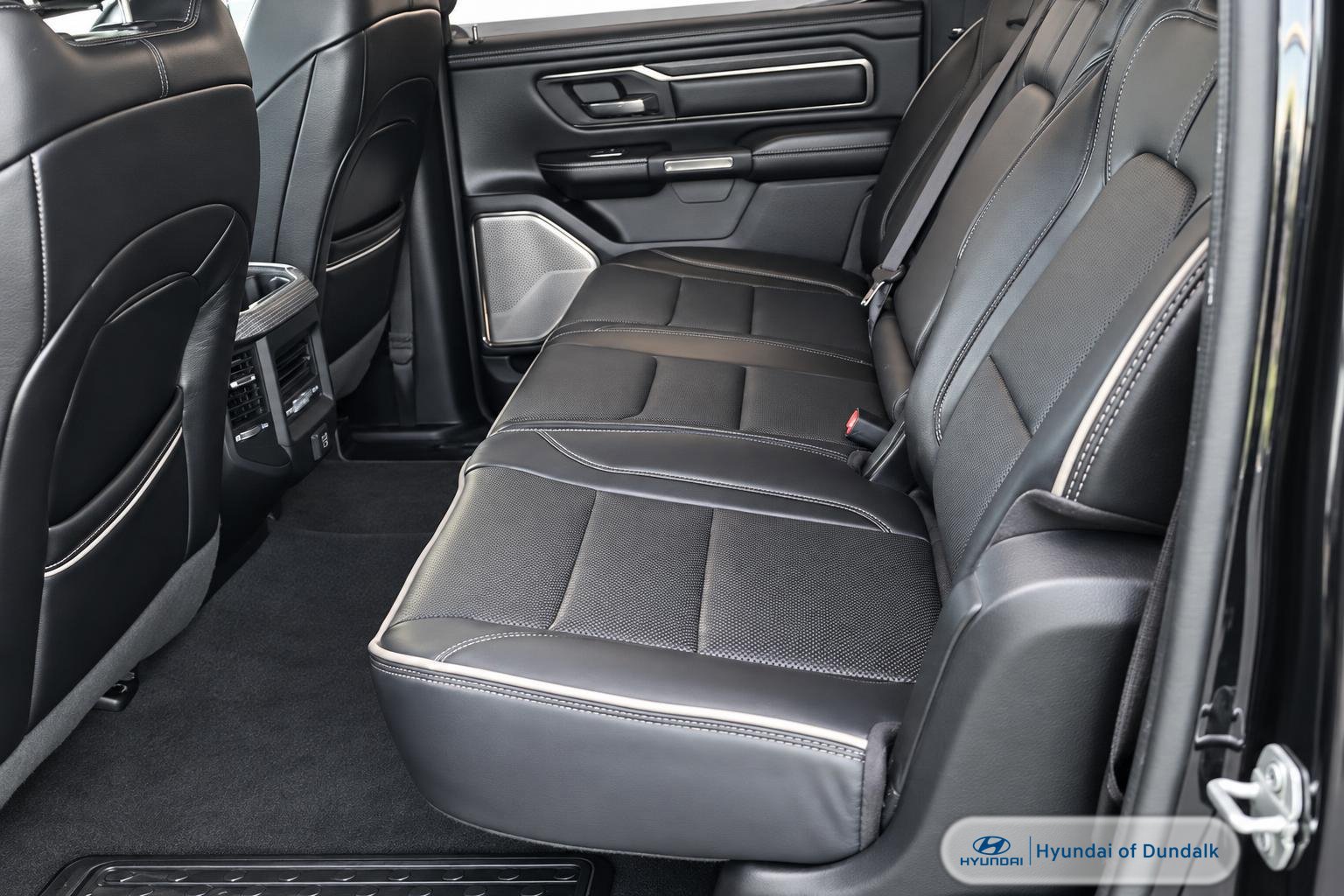 Used 2021 RAM 1500 Limited AWD/4WD image 9