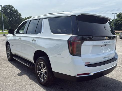Used 2025 Chevrolet Tahoe LT RWD image 3