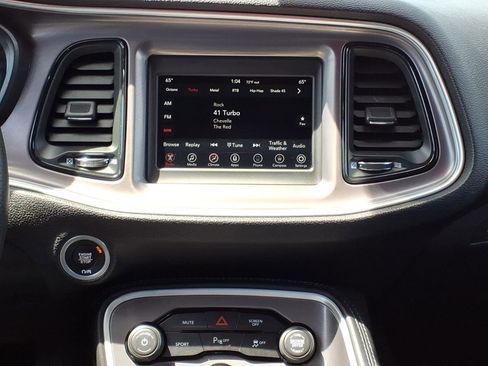 Used 2022 Dodge Challenger GT AWD/4WD image 13