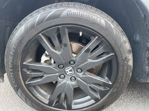 Used 2022 Honda Pilot Black Edition image 16