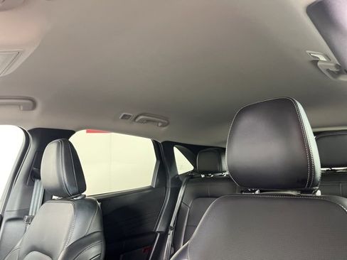 Used 2025 Ford Escape Platinum image 5