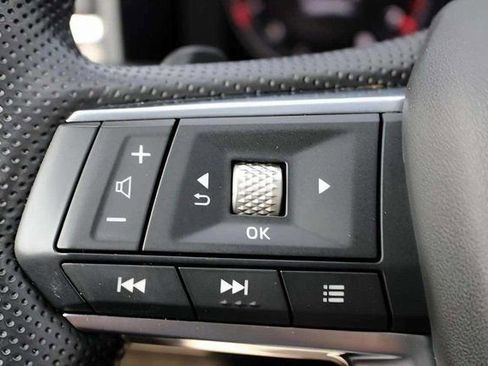 Used 2024 Mitsubishi Outlander SEL image 19