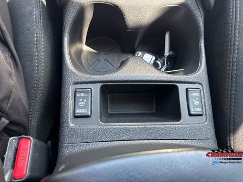 Used 2016 Nissan Rogue FWD image 17