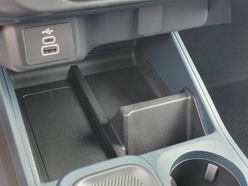 New 2025 Ford Maverick XL w/ Equipment Group 101A image 32