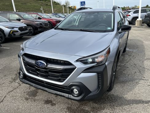 Used 2024 Subaru Outback Premium image 21