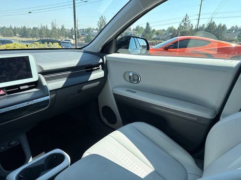 Used 2023 Hyundai Ioniq 5 Limited AWD/4WD image 12