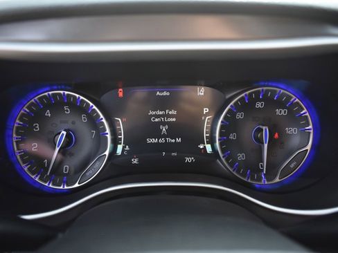 New 2026 Chrysler Pacifica Select image 23