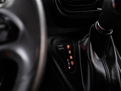 Used 2023 RAM ProMaster 2500 image 21