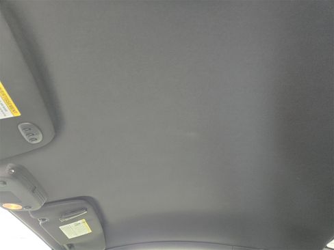 Used 2014 Ford Mustang Shelby GT500 w/ Equipment Group 821A image 23