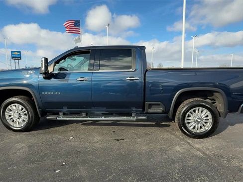 Used 2020 Chevrolet Silverado 3500 High Country w/ Z71 Off-Road Package image 5