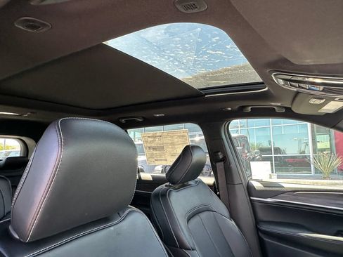 New 2026 Jeep Grand Cherokee L Limited AWD/4WD image 16