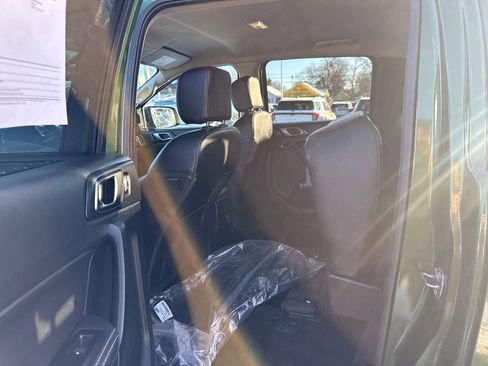 Used 2023 Ford Ranger Lariat w/ Equipment Group 501A High image 19