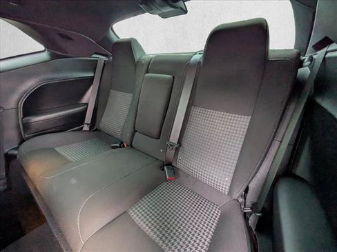 Used 2022 Dodge Challenger R/T Scat Pack w/ T/A Package RWD image 17