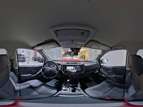 New 2026 Nissan Frontier SV w/ Tow Package AWD/4WD image 17