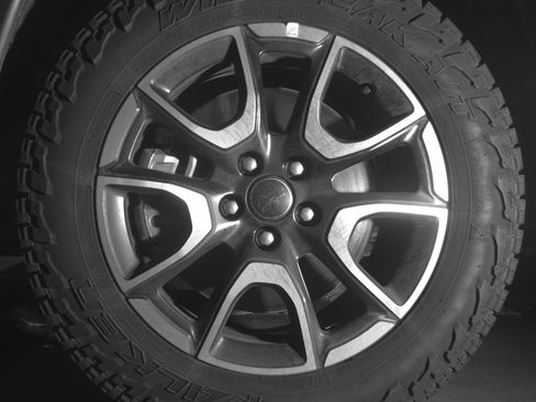 Used 2025 Jeep Compass Trailhawk image 12