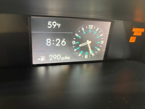 Used 2016 Subaru Forester 2.5i Premium AWD/4WD image 29