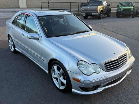 Used 2006 Mercedes-Benz C 230 Sedan w/ Sunroof Pkg image 2