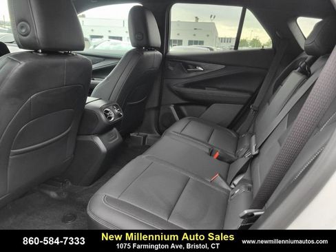 Used 2024 Chevrolet Blazer EV LT image 16