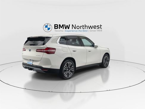 New 2026 BMW X3 xDrive30 w/ Premium Package image 3