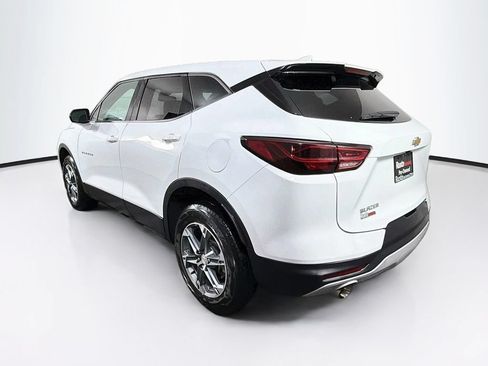 Used 2025 Chevrolet Blazer LT FWD image 5
