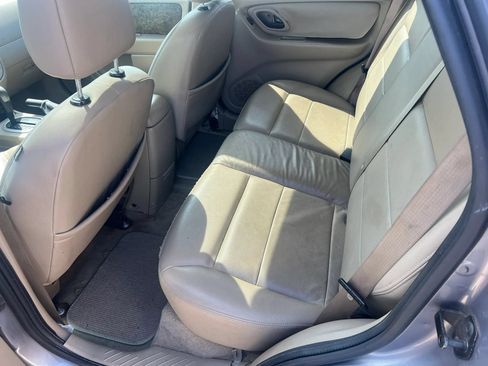Used 2007 Ford Escape Limited FWD image 8