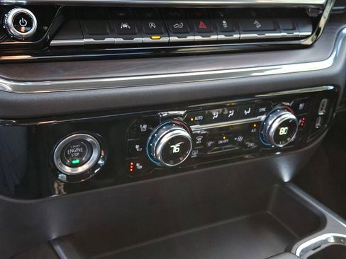 Certified 2023 GMC Sierra 1500 SLT w/ SLT Premium Package image 23