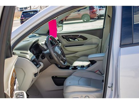 Used 2020 GMC Terrain Denali w/ Denali Premium Package AWD/4WD image 28