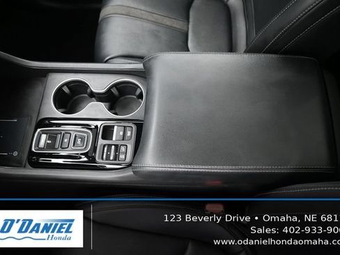 Used 2023 Honda Pilot Touring image 34