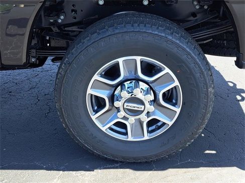 New 2025 Ford F350 Lariat w/ Lariat Ultimate Package image 27
