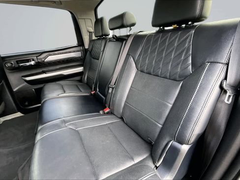 Used 2019 Toyota Tundra Platinum AWD/4WD image 13