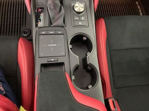 Used 2025 Lexus IS 500 w/ F-Sport Performance image 27