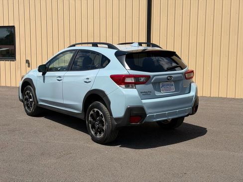 Used 2022 Subaru Crosstrek 2.0i Premium w/ Moonroof Package AWD/4WD image 6