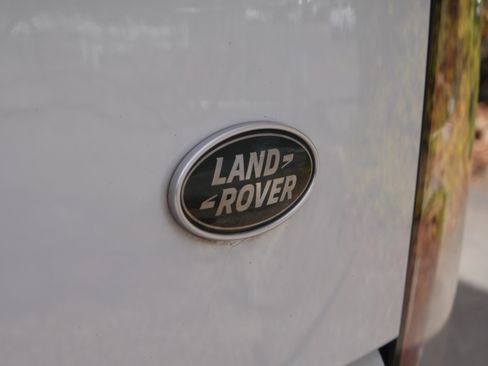 Used 2019 Land Rover Range Rover Supercharged image 24
