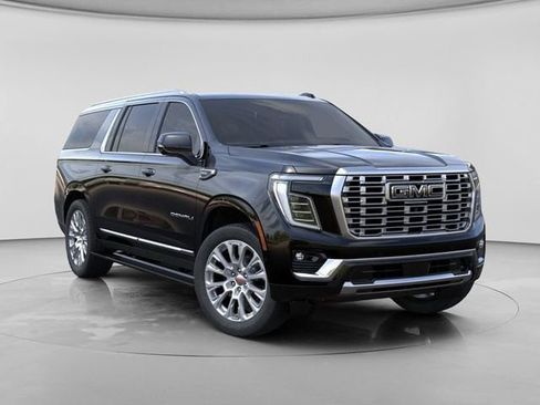 New 2026 GMC Yukon XL Denali w/ Sun & Power Step Package AWD/4WD image 7