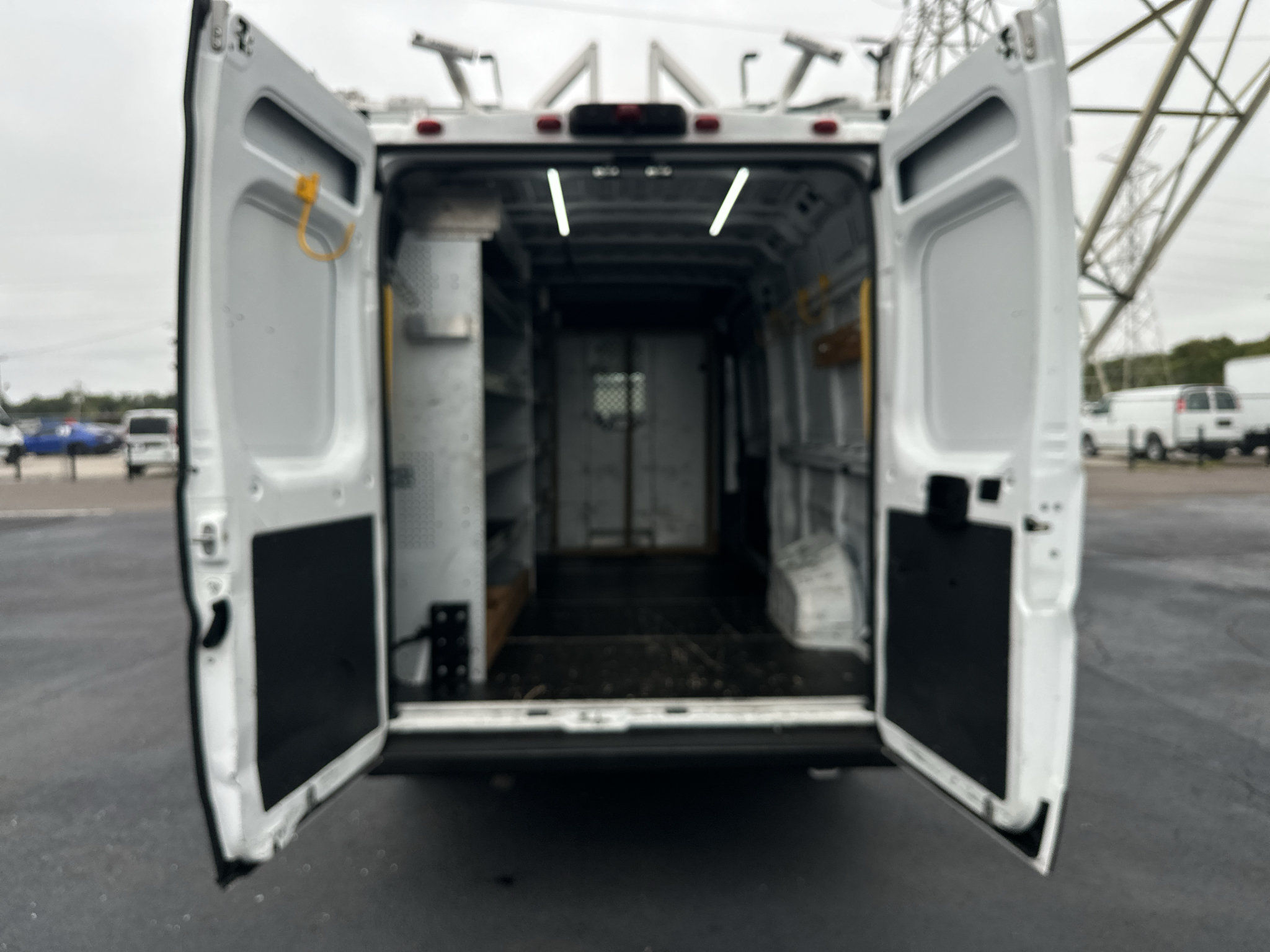 Used 2023 RAM ProMaster 3500 FWD image 21