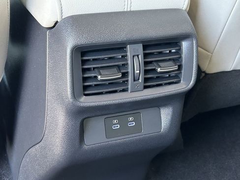 Certified 2025 Nissan Murano SV w/ Cargo Package AWD/4WD image 16