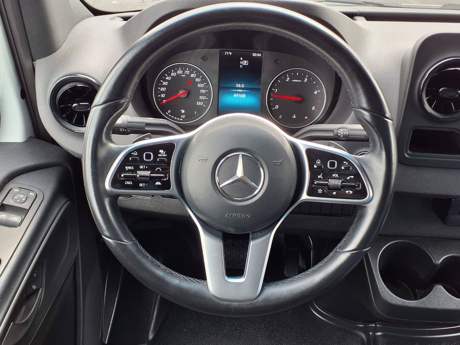 Used 2022 Mercedes-Benz Sprinter 2500 image 27