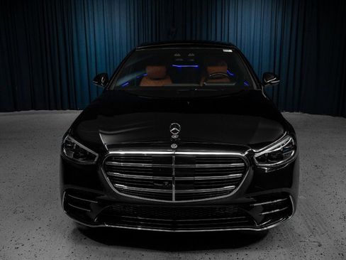 New 2026 Mercedes-Benz S 580 4MATIC Sedan image 2