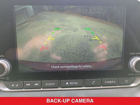 Certified 2024 Nissan Sentra SR image 26