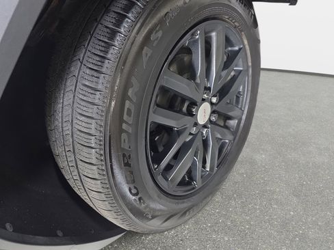 Used 2019 GMC Acadia SLE AWD/4WD image 31