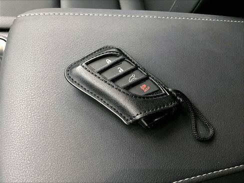 Used 2025 Lexus RX 350 Premium w/ Convenience Package FWD image 12