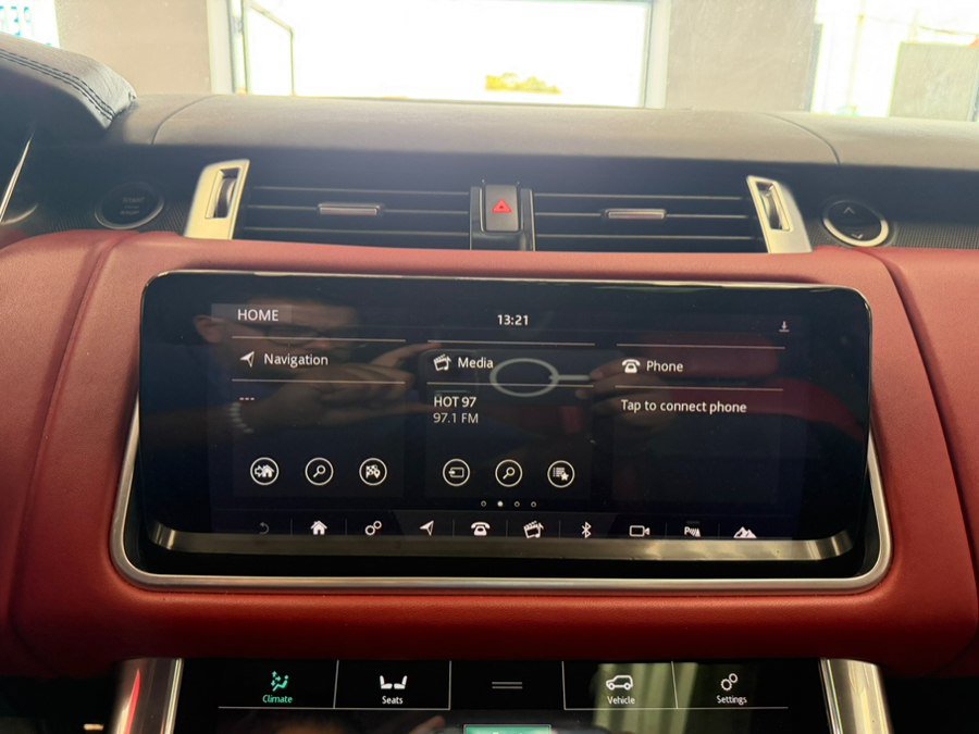 Used 2019 Land Rover Range Rover Sport HSE Dynamic AWD/4WD image 57