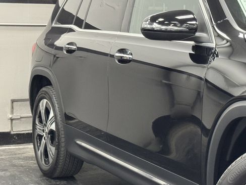 Certified 2024 Mercedes-Benz EQB 300 4MATIC image 4